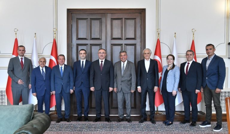 ÇOSB, Kapaklı Devlet Hastanesini Teslim Etti